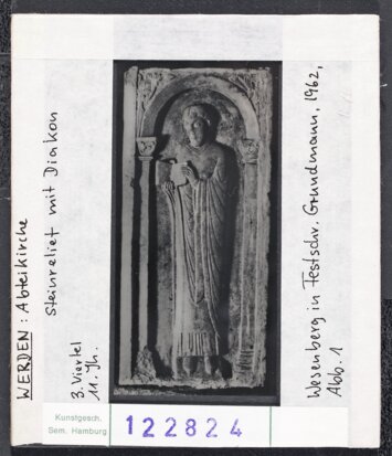 Vorschaubild Essen-Werden: Abteikirche, Steinrelief mjit Diakom, 3.V. 11Jh. Diasammlung